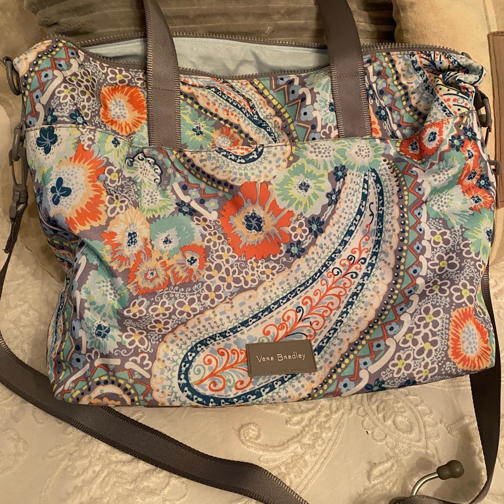 Vera Bradley easy wipe bag - Picture 5 of 6